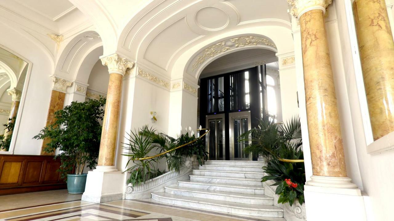 Winter Palace Menton Eksteriør billede